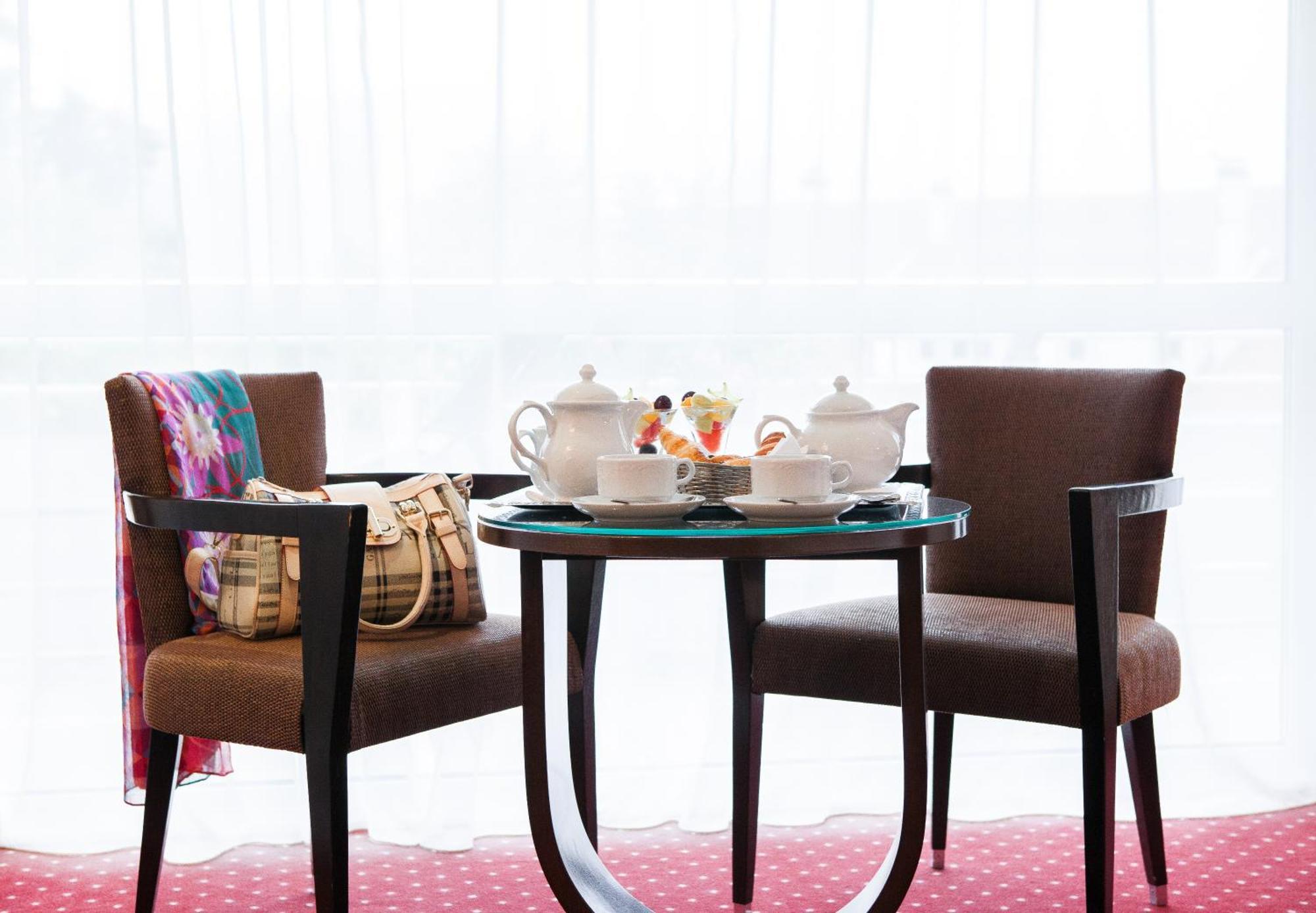 Hotel Beau Rivage เฌราร์แมร์ ภายนอก รูปภาพ